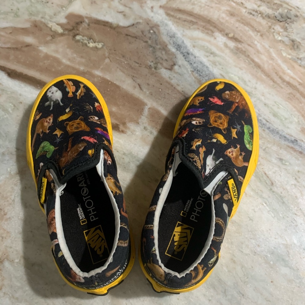 National Geographic boys Vans